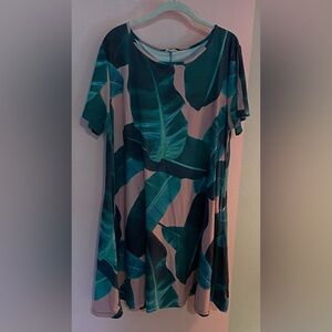 YELETE Pink with Green Leafs Dress with Pockets, size XL